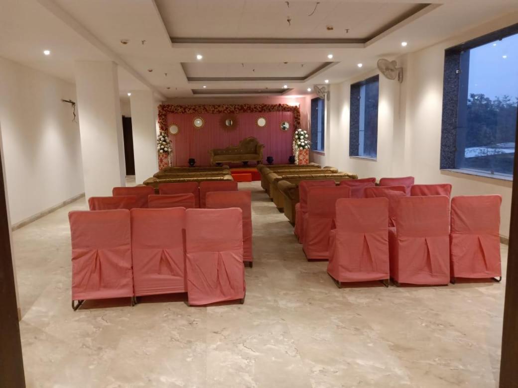 Sourav Park Inn Agra  Exterior foto